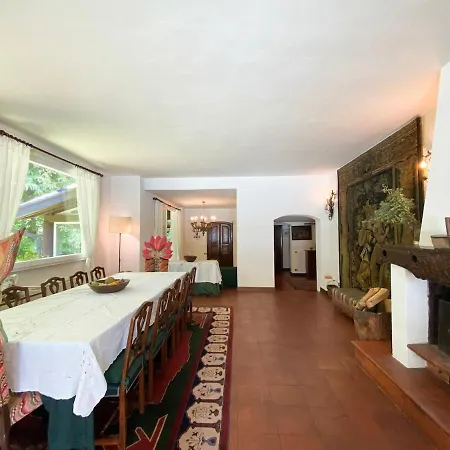 Italian Vintage In Cascina Pelada